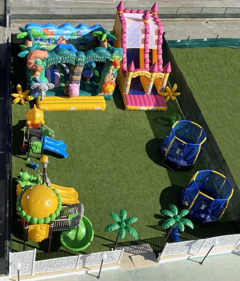 רימיני Hotel Jumbo מראה חיצוני תמונה
